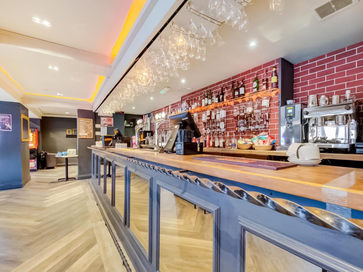באלוך Lomond Park Hotel מראה חיצוני תמונה
