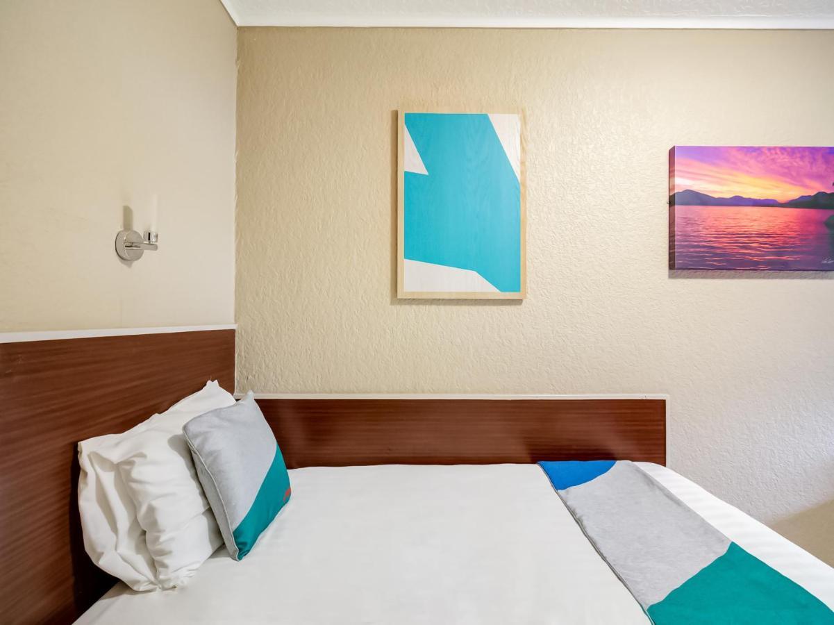 באלוך Lomond Park Hotel מראה חיצוני תמונה