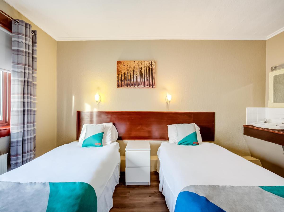 באלוך Lomond Park Hotel מראה חיצוני תמונה